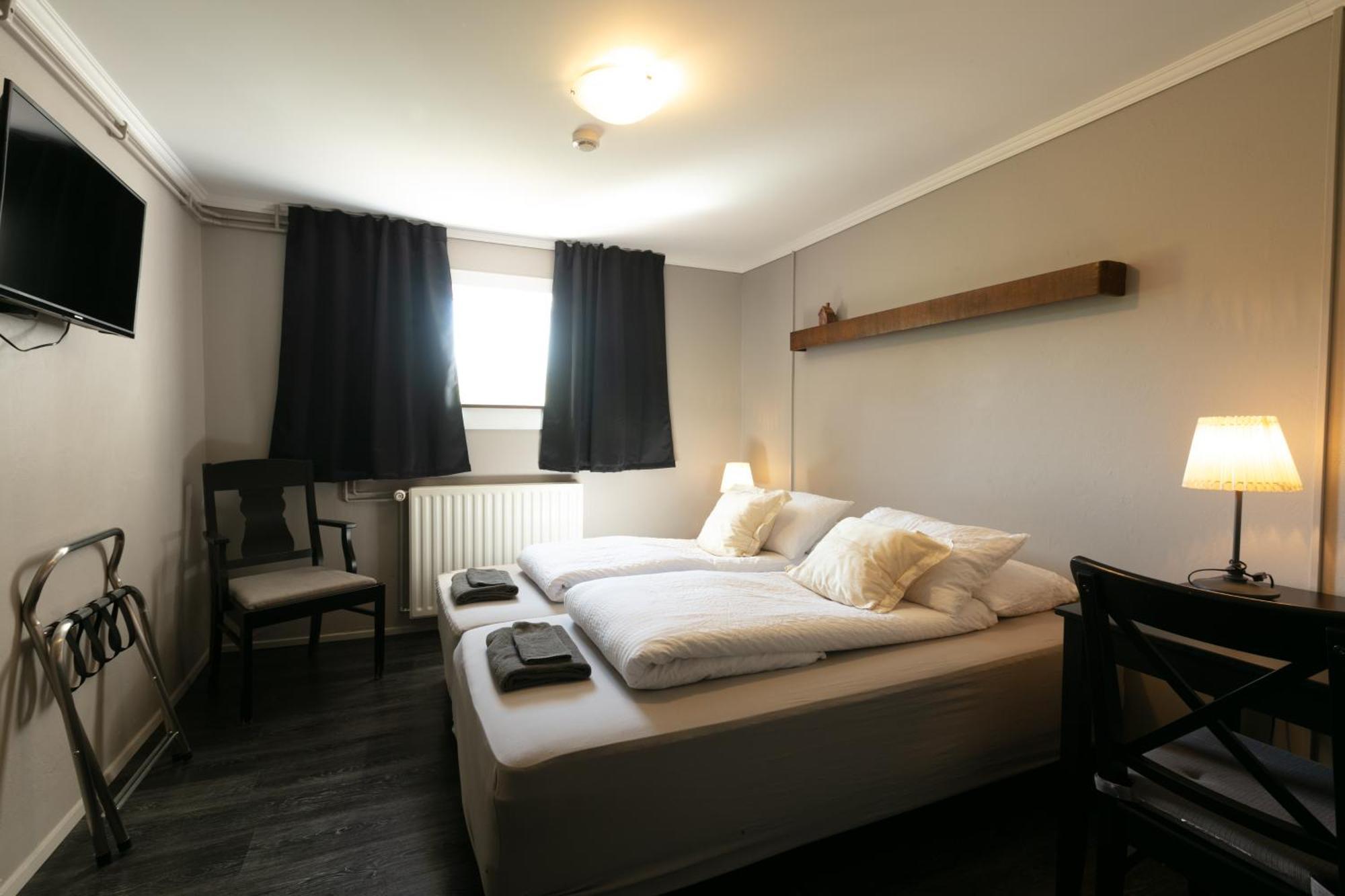 Karuna Guesthouse Saudarkrokur Extérieur photo